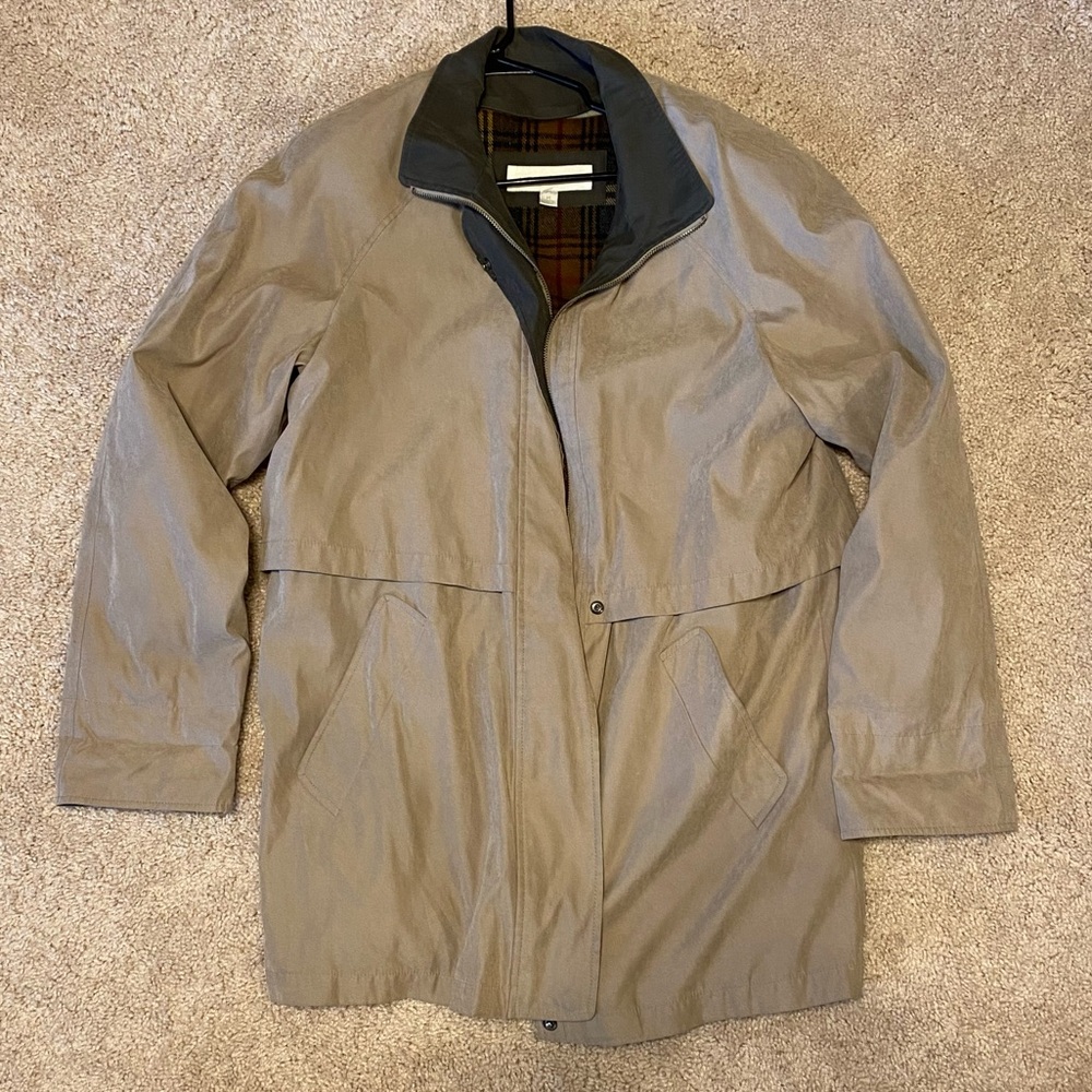 Liz Claiborne Short Cape Coat with Removable flannel lining